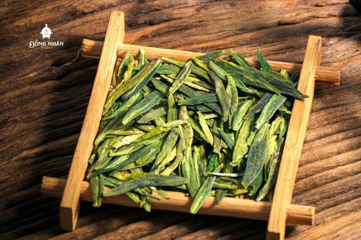 TẠI SAO TRÀ XANH CÓ MÀU XANH? CÁC YẾU TỐ ẢNH HƯỞNG ĐẾN MÀU TRÀ XANH